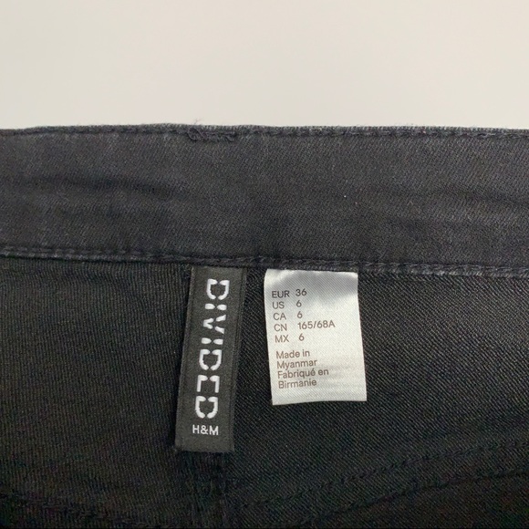 Modern Punk Grunge Biker Classic Basics Solid Skinny Fit Jeans in Black (US 6) - Picture 4 of 4